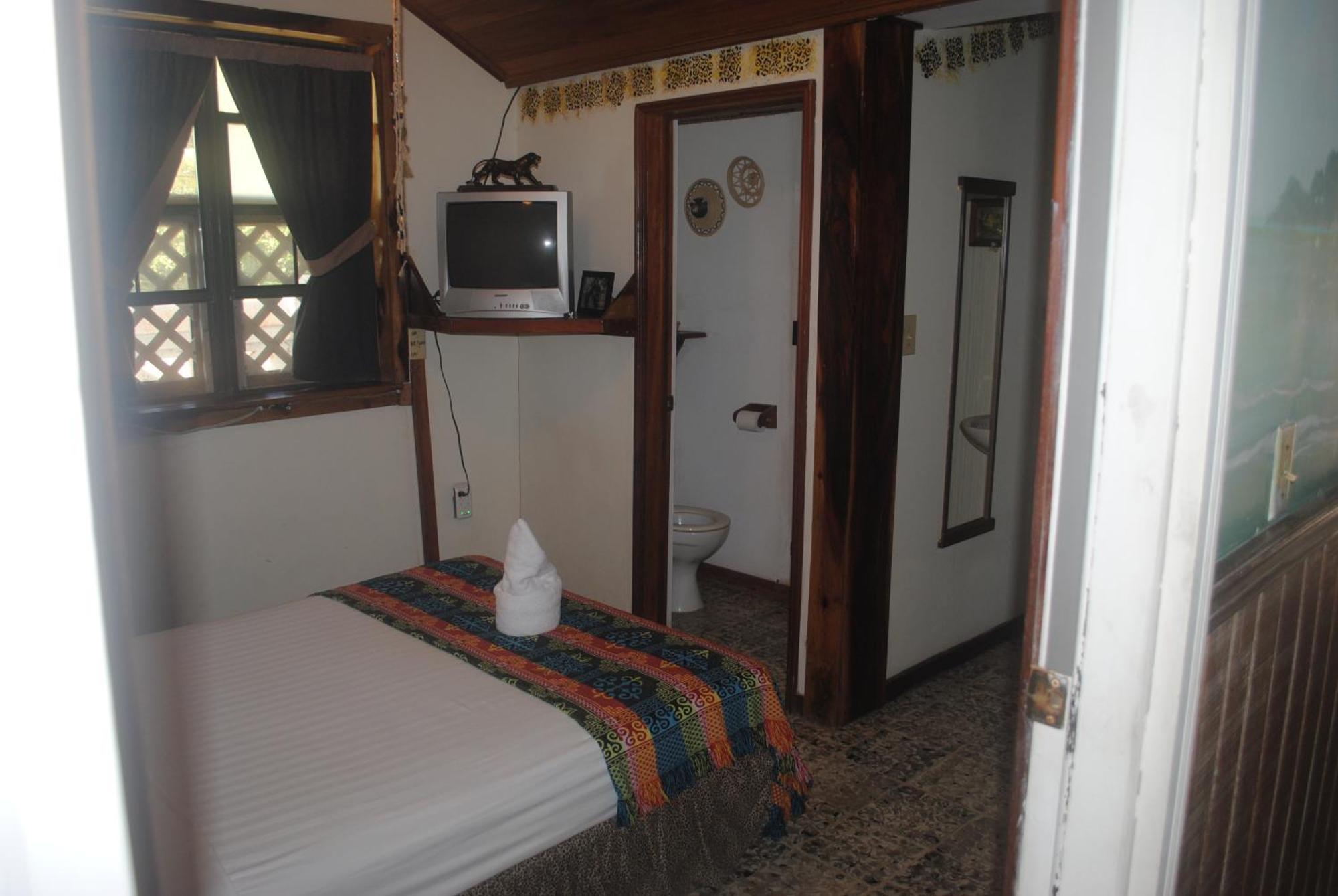 The Sea Front Inn Punta Gorda Habitación foto