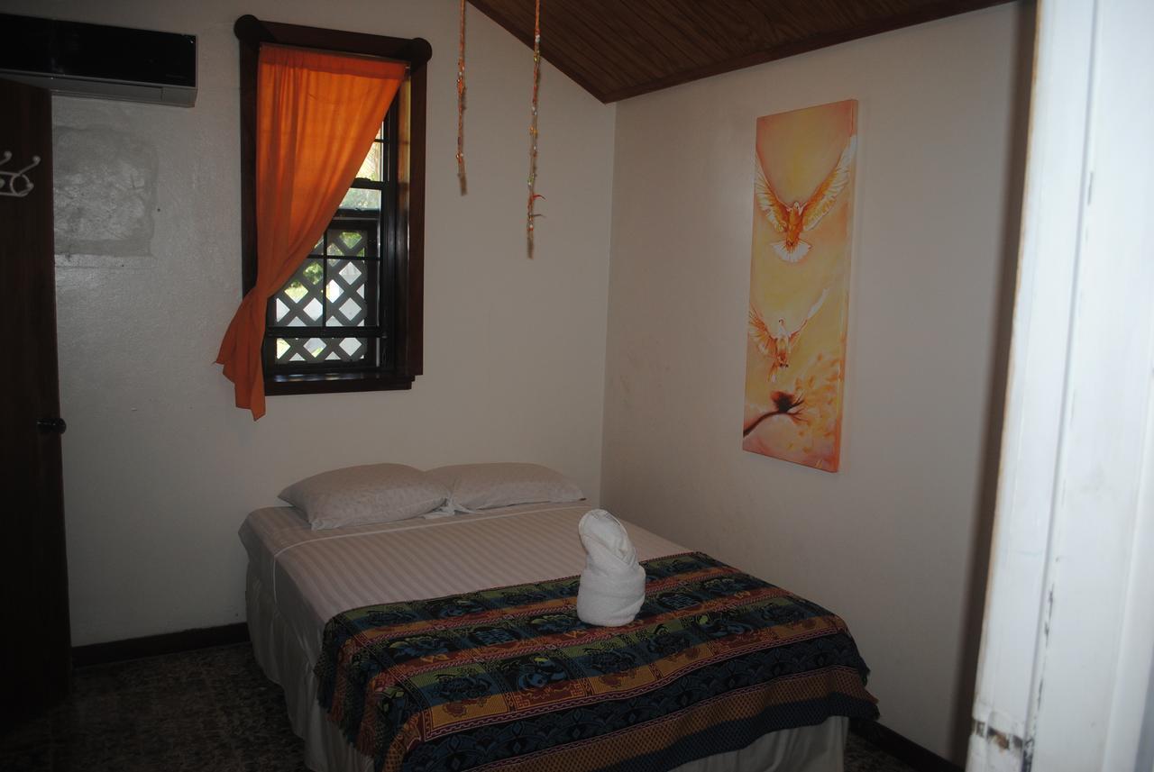 The Sea Front Inn Punta Gorda Habitación foto
